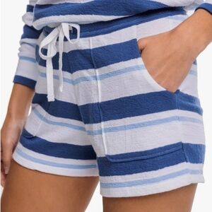 Southern Tide - Nora Beach Day Striped Lounge Short - Size L - Blue And White
